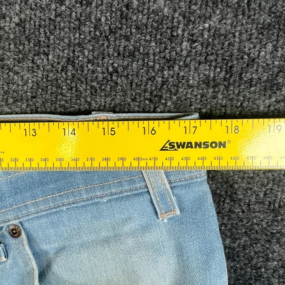 Levis these vntg